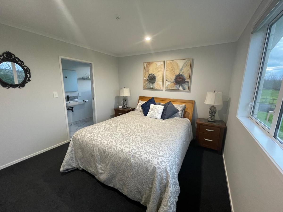 Veld View Bed And Breakfast Tuakau Exterior foto